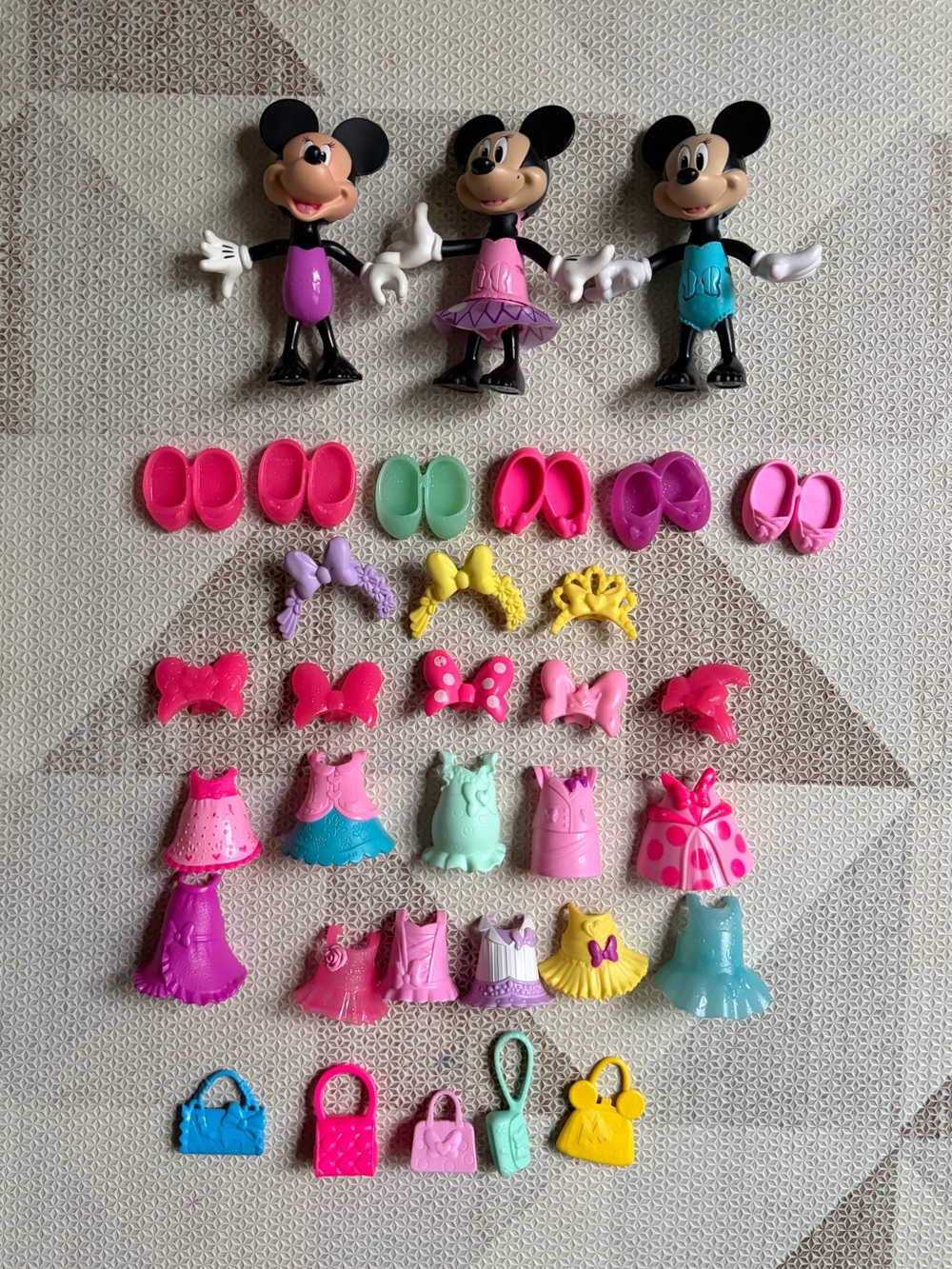 Minnie Doll Set